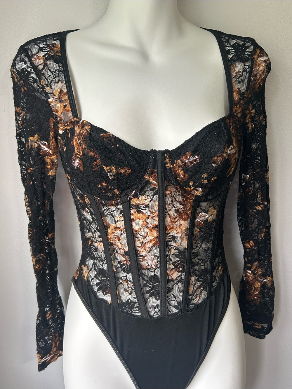 NWOT Black Lace Bodysuit with Brown Floral Accents - Picture 4 of 7